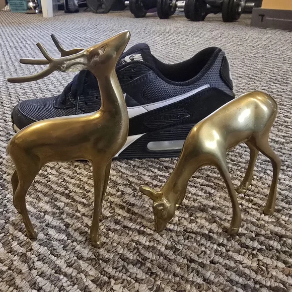 vintage brass deer figurine - Picture 3 of 3